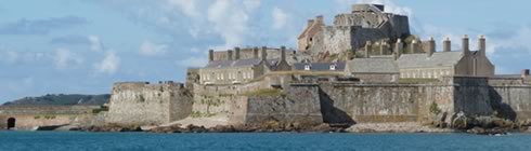 Job vacancies in Jersey with Reach International, recruiting roles for accountancy, finance, financial services and banking professionals starting or furthering their offshore or international careers.